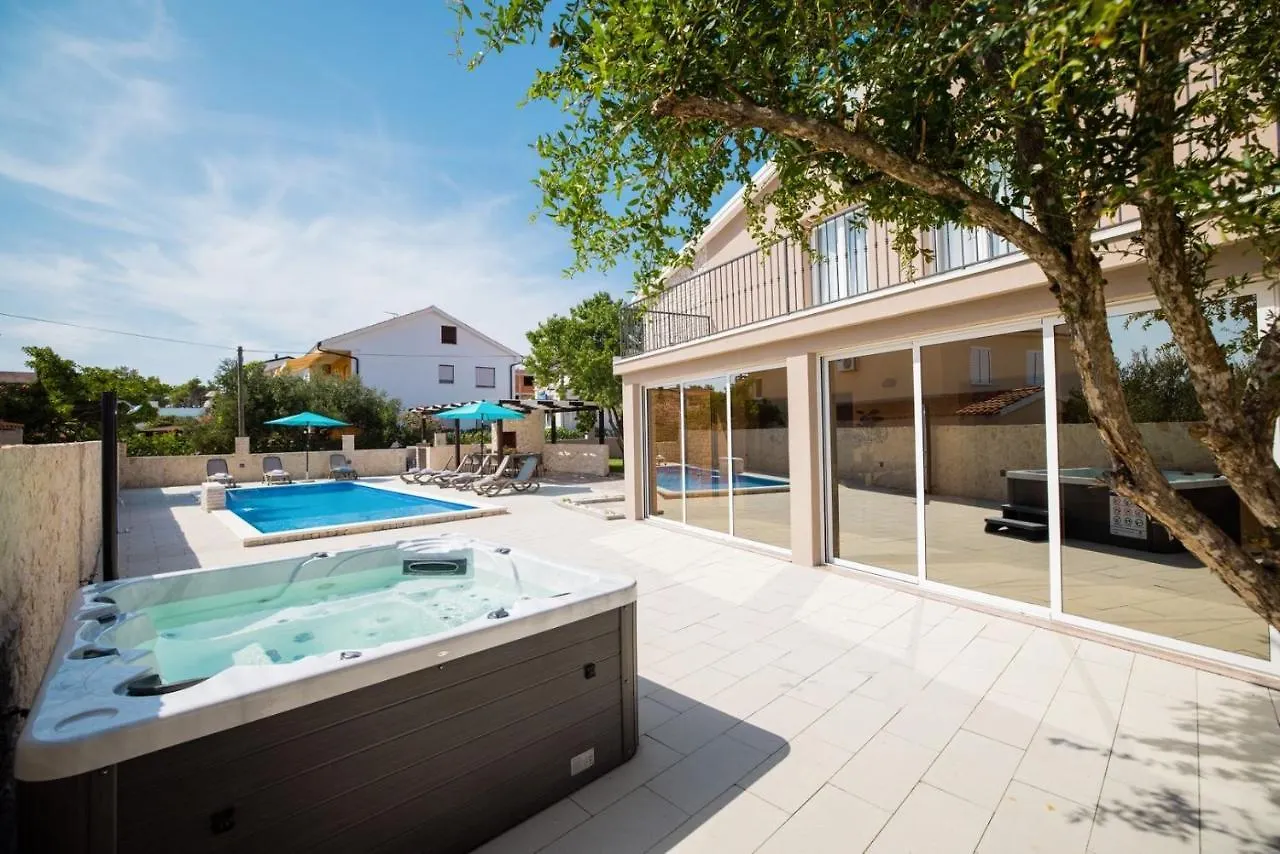 1Oak Villa 维尔